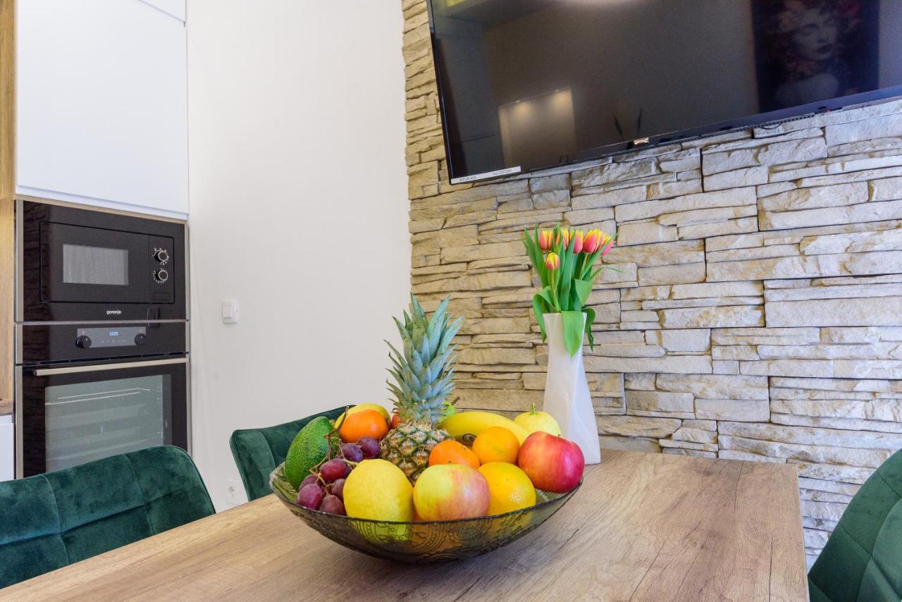 Apartmani Bokin 볼 외부 사진