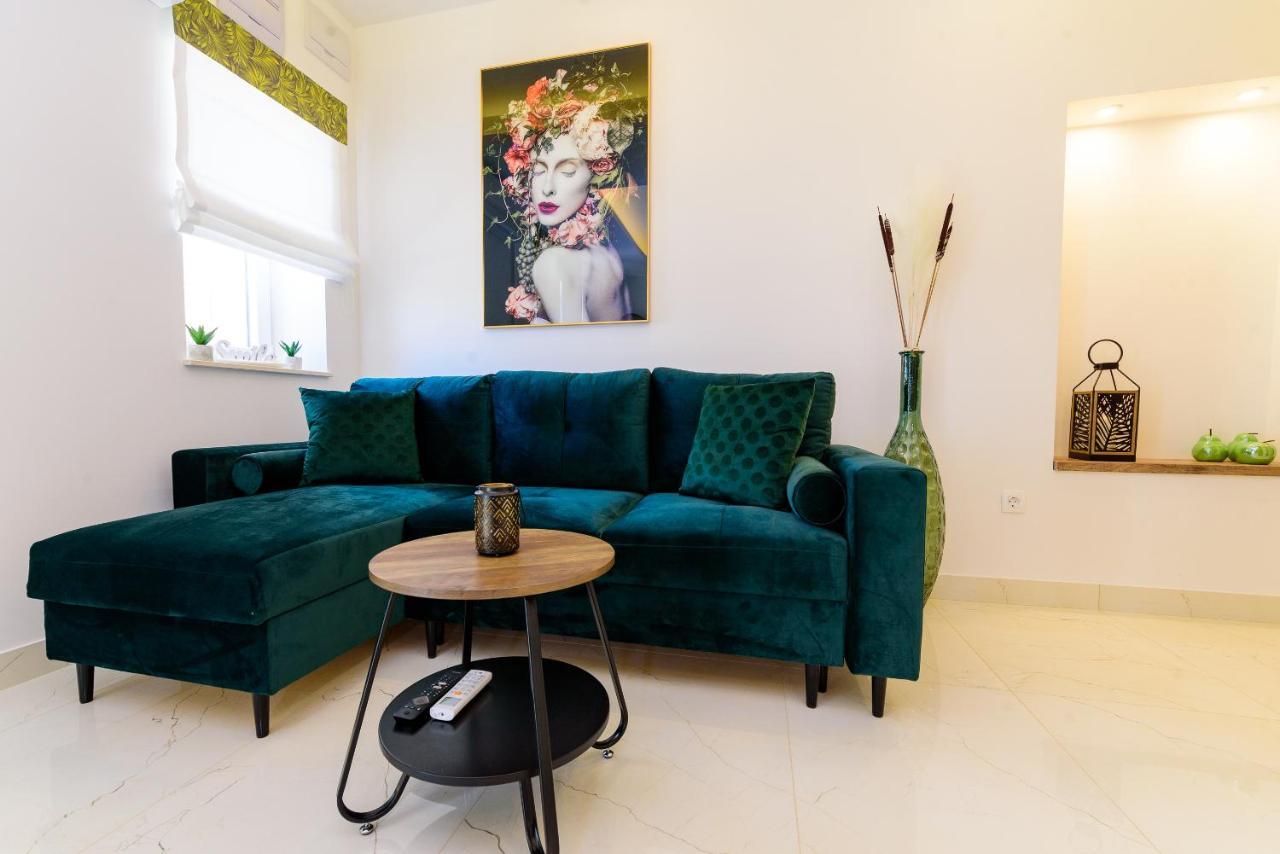 Apartmani Bokin 볼 외부 사진