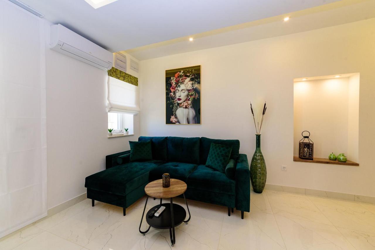 Apartmani Bokin 볼 외부 사진