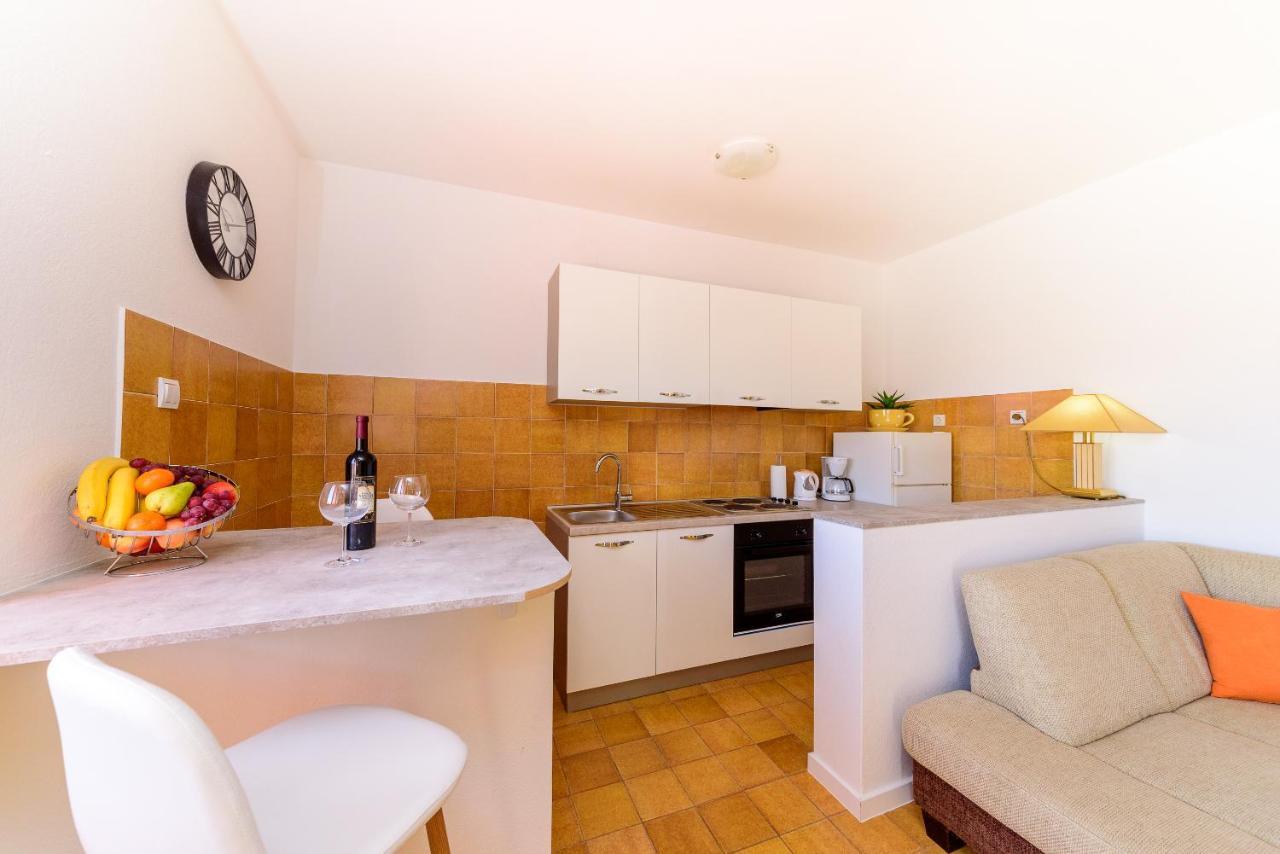 Apartmani Bokin 볼 외부 사진