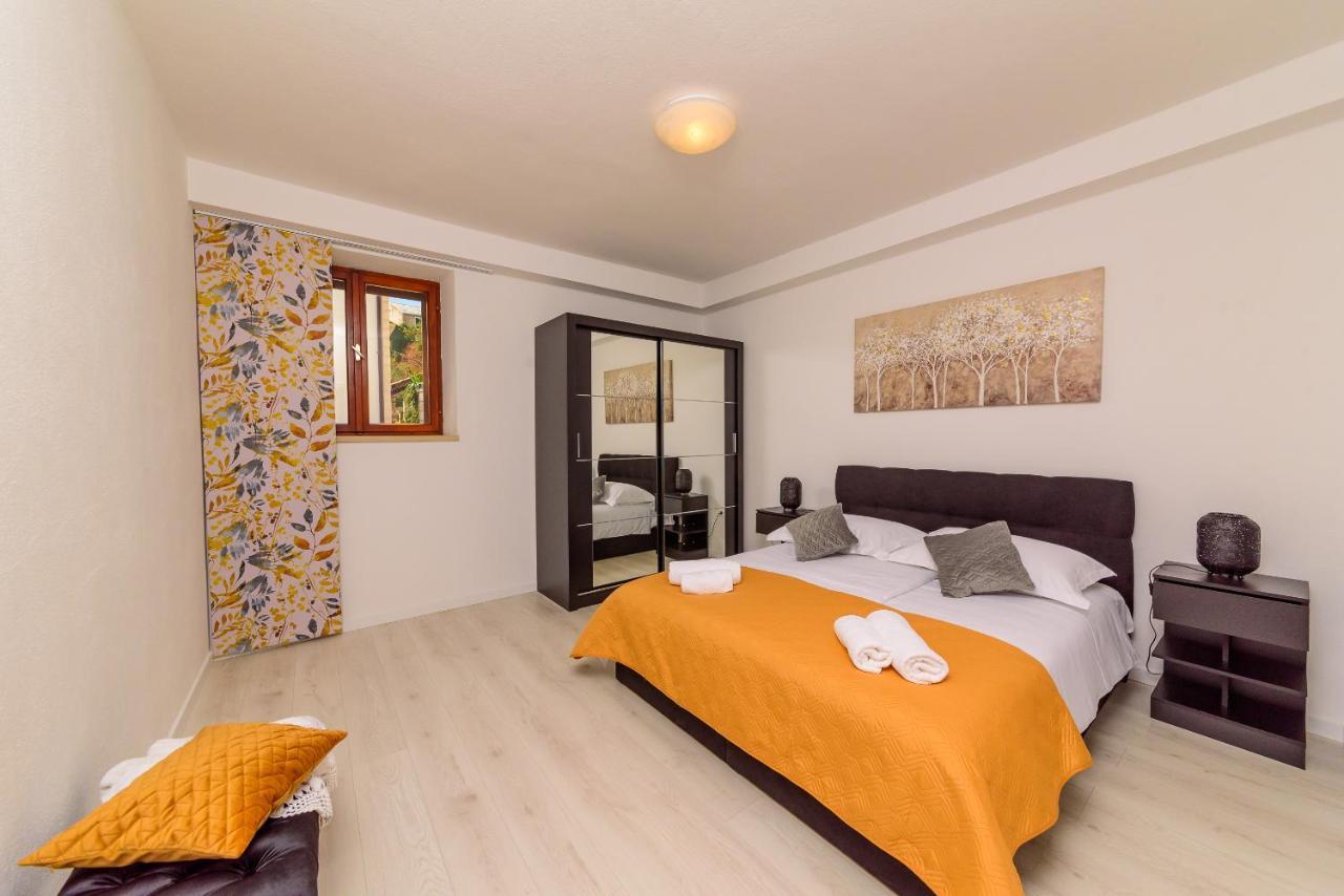 Apartmani Bokin 볼 외부 사진